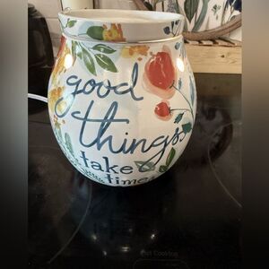 White and Red Accent Good things take time, wax warmer